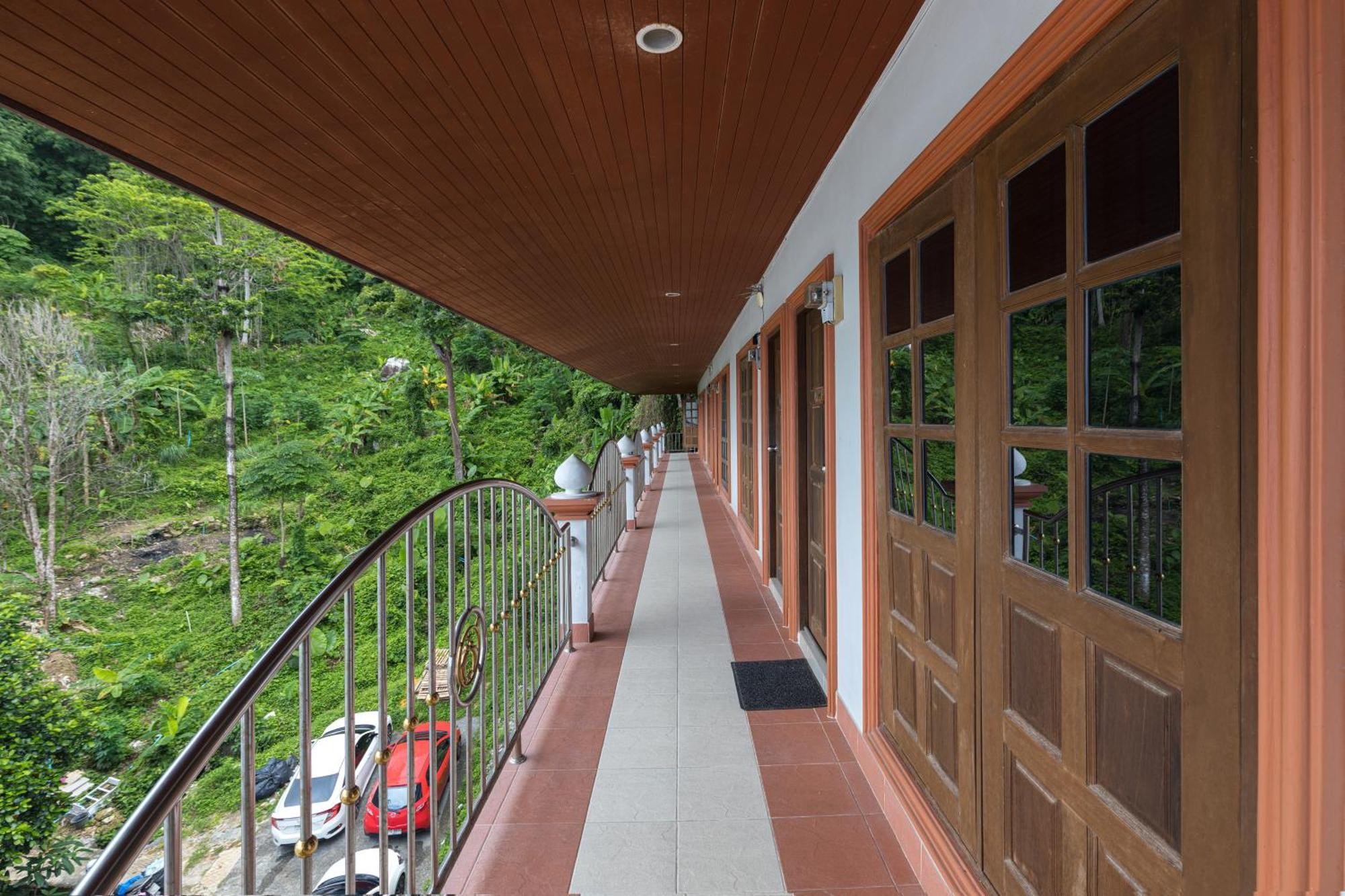 Hotel Grand View Patong Exterior foto