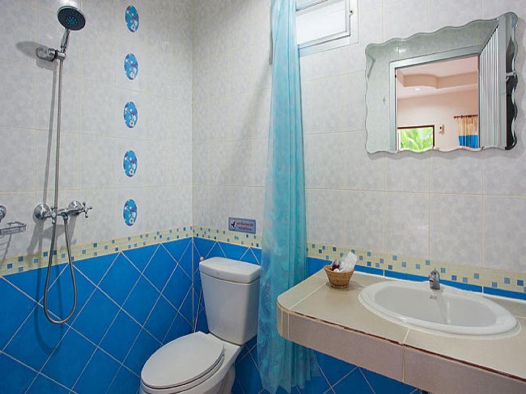 Hotel Grand View Patong Habitación foto