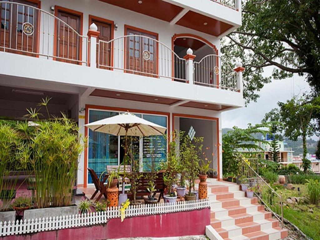 Hotel Grand View Patong Exterior foto