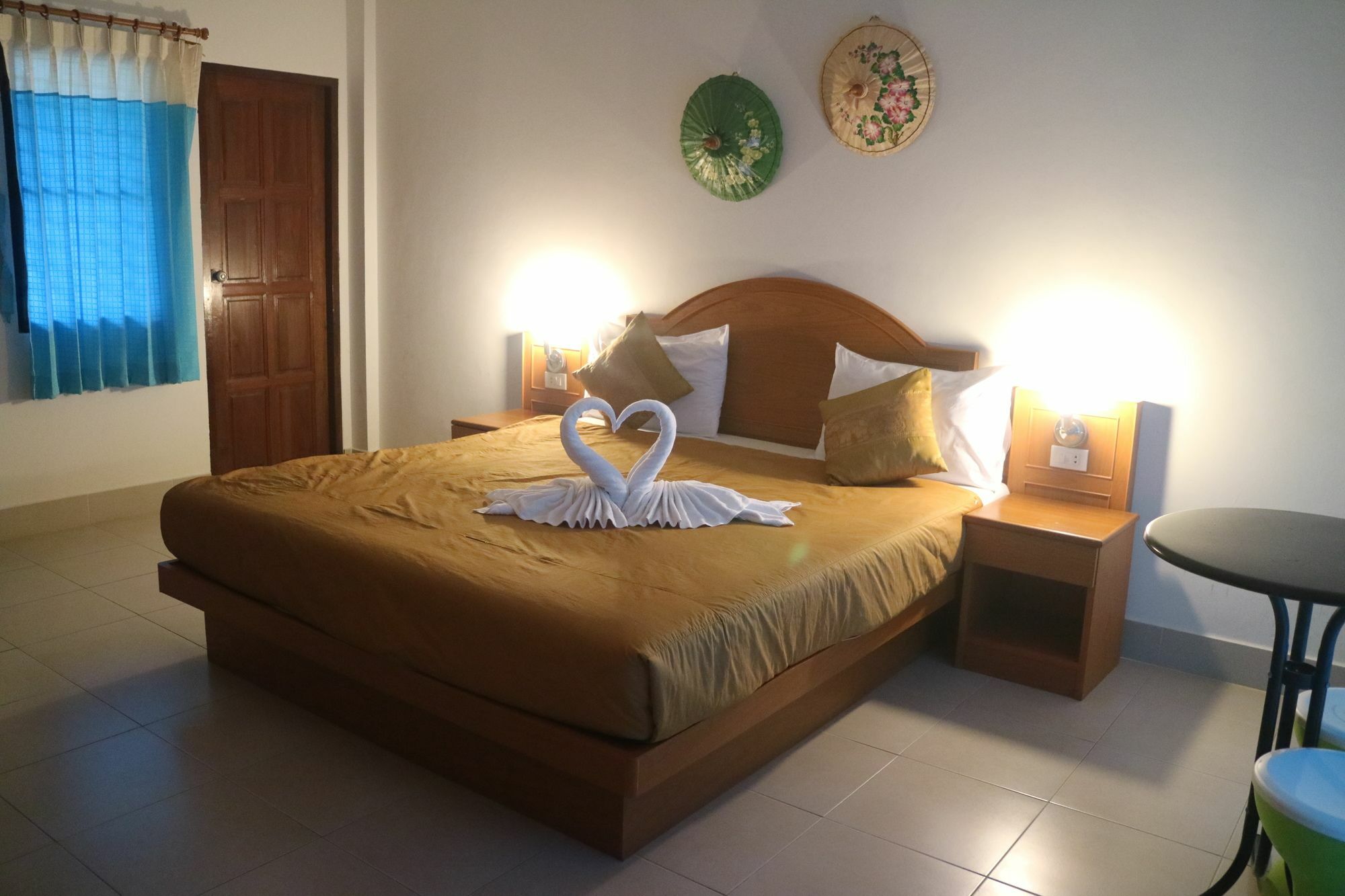 Hotel Grand View Patong Exterior foto